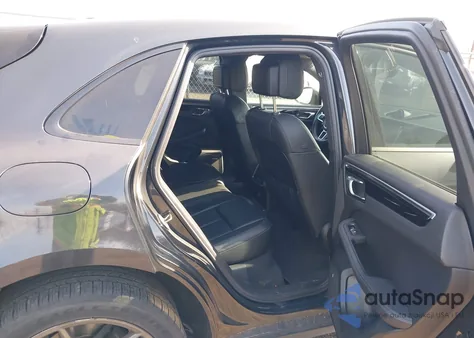 2019 Porsche Macan z USA, uszkodzony, nr VIN WP1AA2A56KLB08064